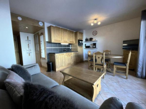Chalet Adele - Appartement 4 personnes situé en bord de piste St Martin de Belleville MAE-5684